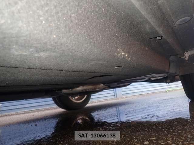 Audi Q3 2015-07 8098066-9