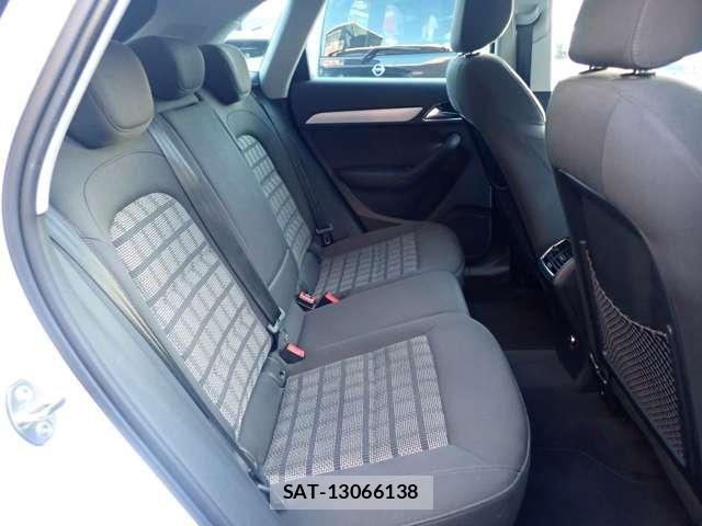 Audi Q3 2015-07 8098066-15