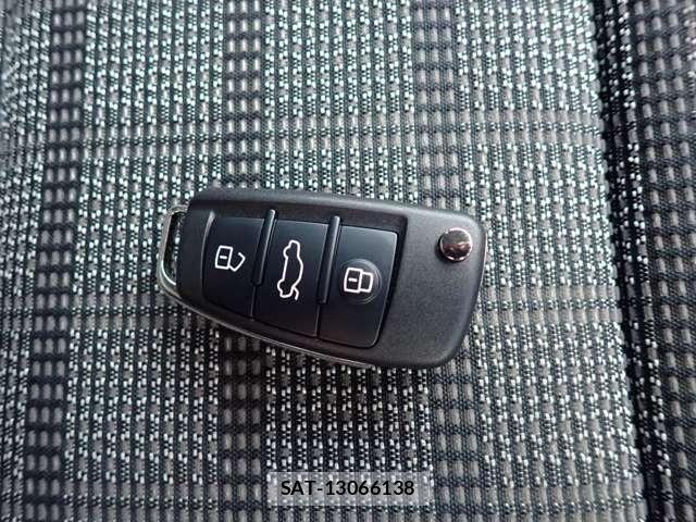 Audi Q3 2015-07 8098066-27