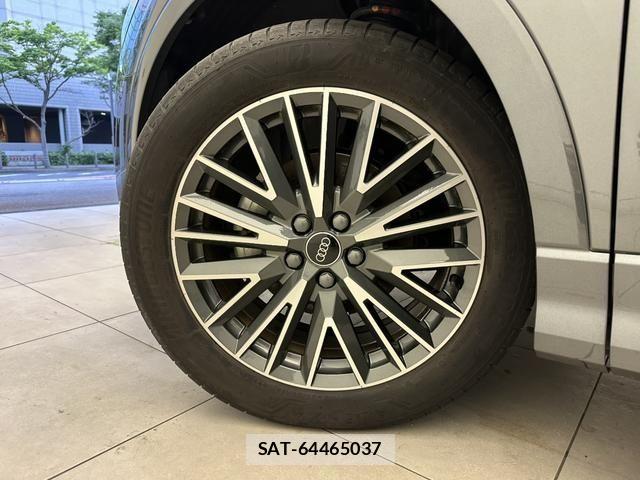 Audi Q3 2024-08 8129024-16
