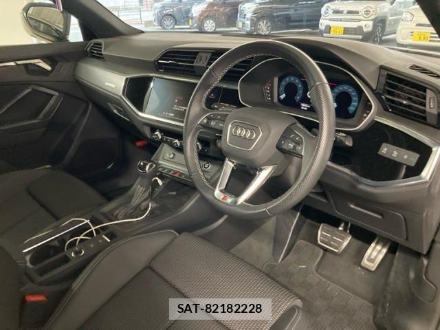 Audi Q3 2024-03 8129028-11