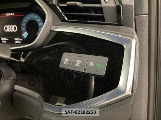 Audi Q3 2024-03 8129028-15
