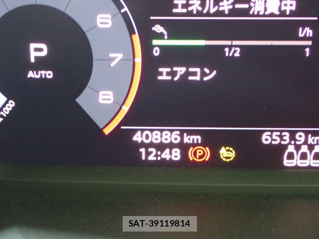 Audi Q3 2023-06 8157983-12