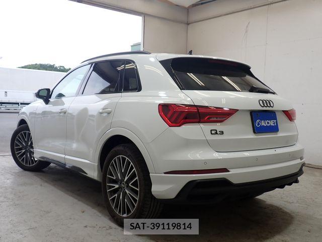 Audi Q3 2023-06 8157983-2
