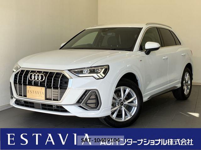 Audi Q3 2023-07 8206395-0