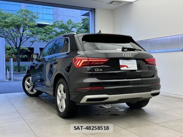 Audi Q3 2024-07 8206394-2