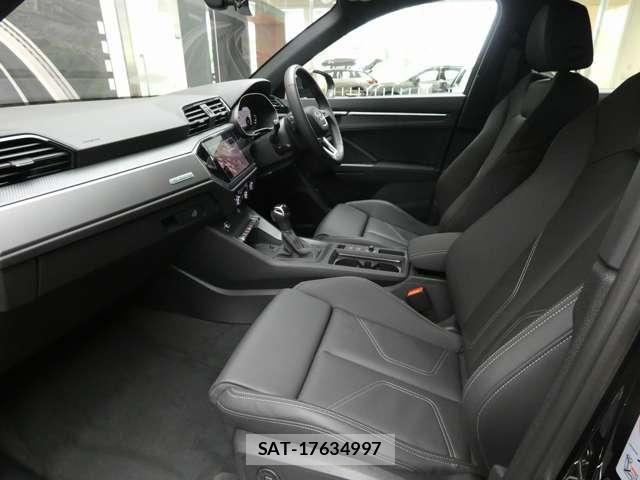 Audi Q3 2025-05 8206389-25