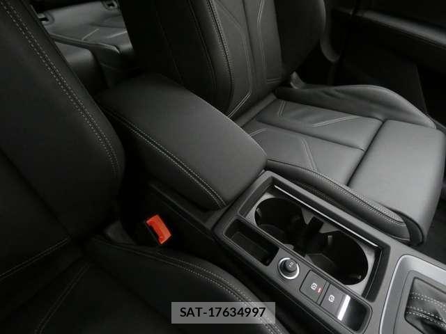Audi Q3 2025-05 8206389-26
