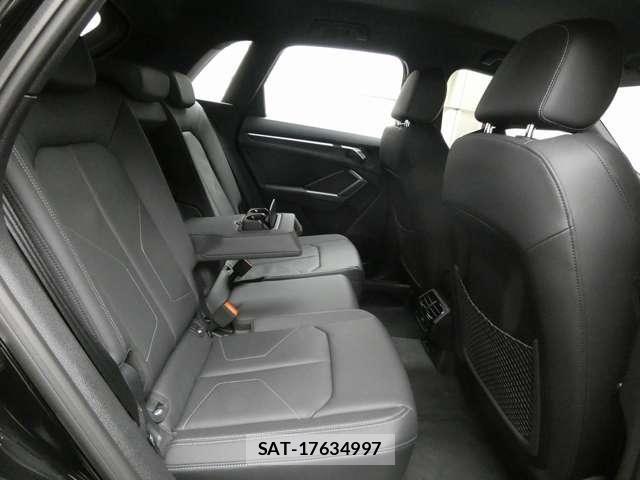 Audi Q3 2025-05 8206389-28