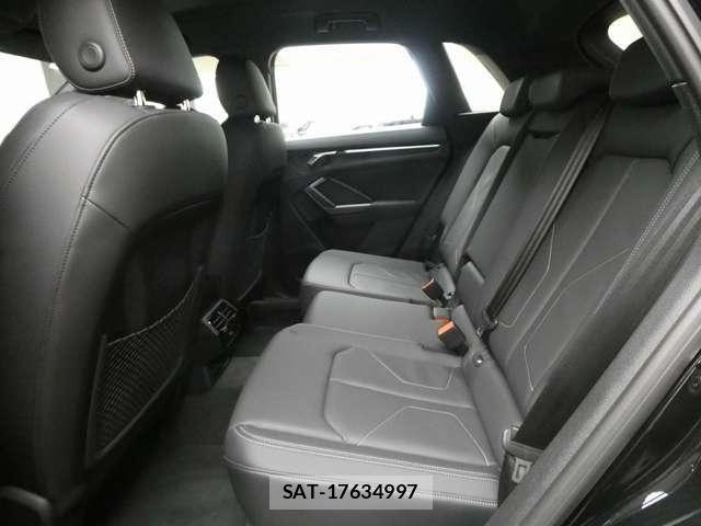 Audi Q3 2025-05 8206389-29