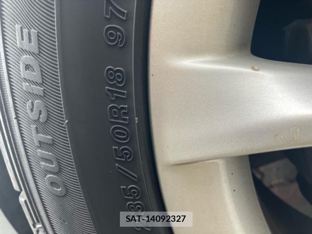 Audi Q3 2012-10 8228948-11