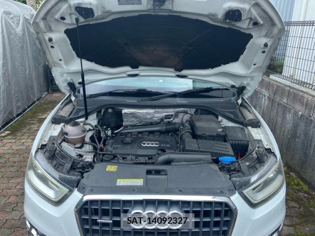 Audi Q3 2012-10 8228948-13