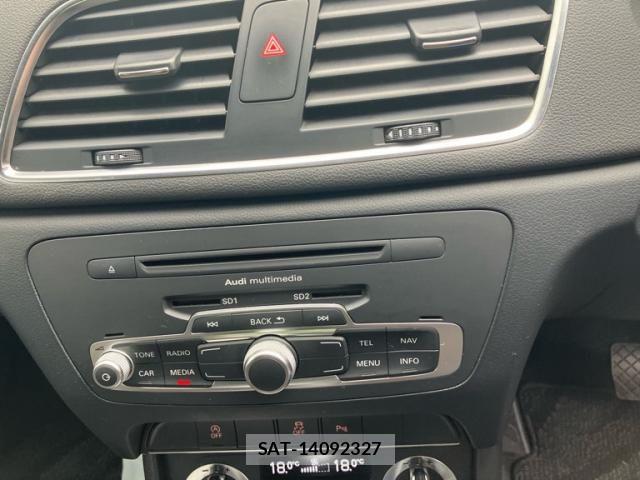 Audi Q3 2012-10 8228948-22