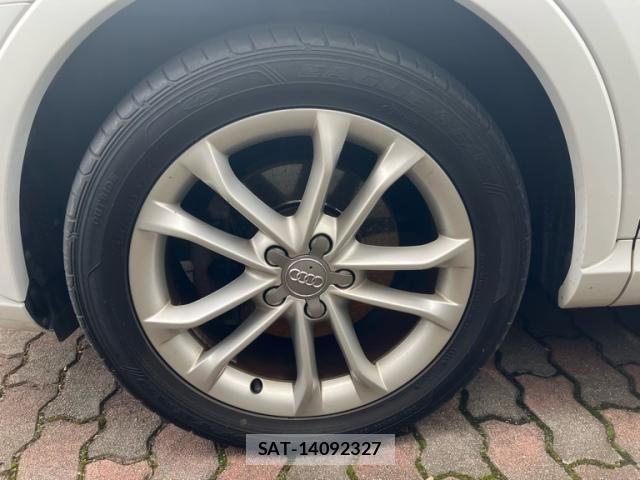 Audi Q3 2012-10 8228948-7