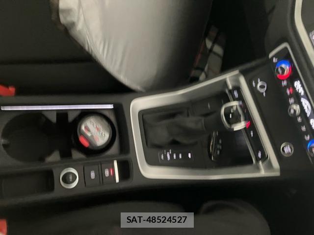 Audi Q3 2025-07 8228946-23