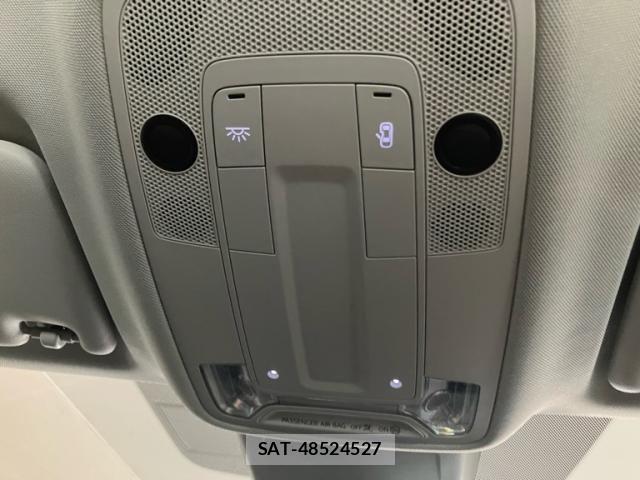 Audi Q3 2025-07 8228946-27