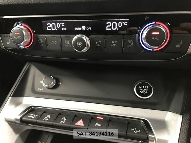 Audi Q3 2022-02 8313155-11