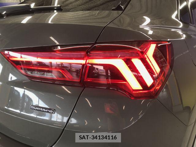 Audi Q3 2022-02 8313155-26