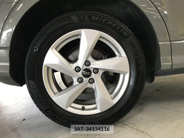 Audi Q3 2022-02 8313155-27