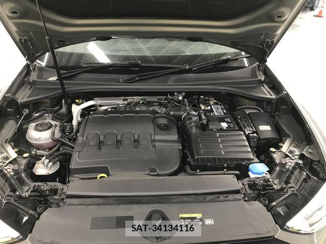 Audi Q3 2022-02 8313155-29