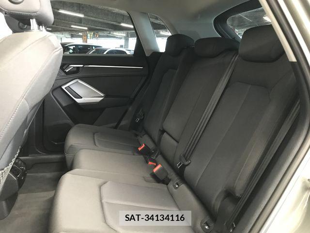 Audi Q3 2022-02 8313155-7