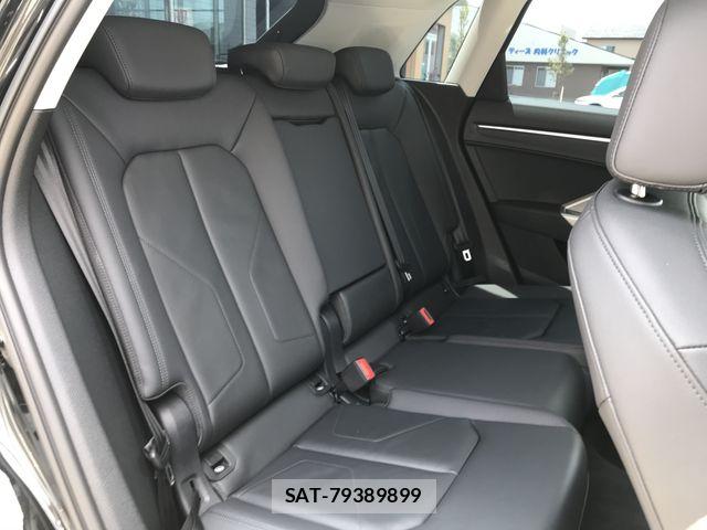 Audi Q3 2024-08 8313153-14