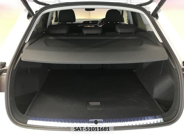 Audi Q3 2021-08 8313152-11