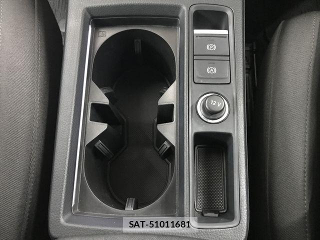 Audi Q3 2021-08 8313152-17