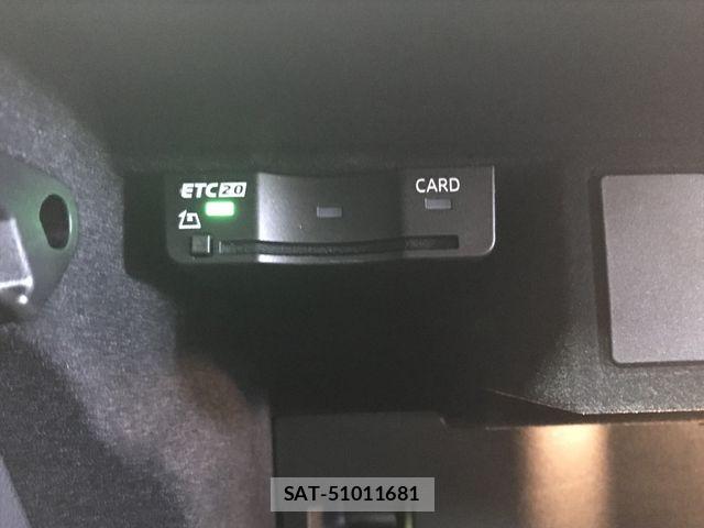 Audi Q3 2021-08 8313152-23