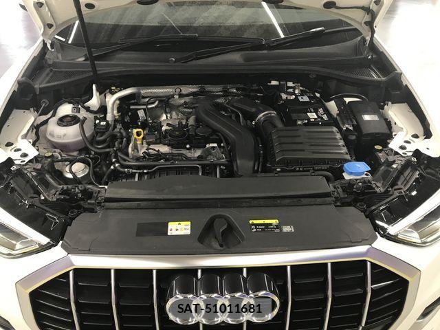 Audi Q3 2021-08 8313152-26