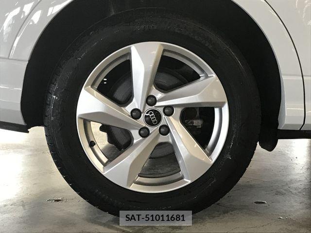 Audi Q3 2021-08 8313152-27