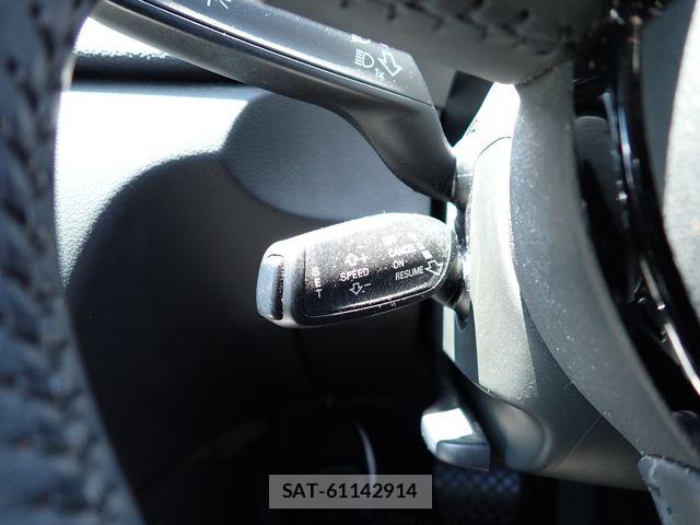 Audi Q3 2016-07 8334938-18