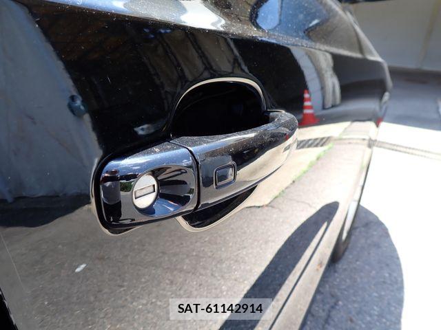 Audi Q3 2016-07 8334938-8
