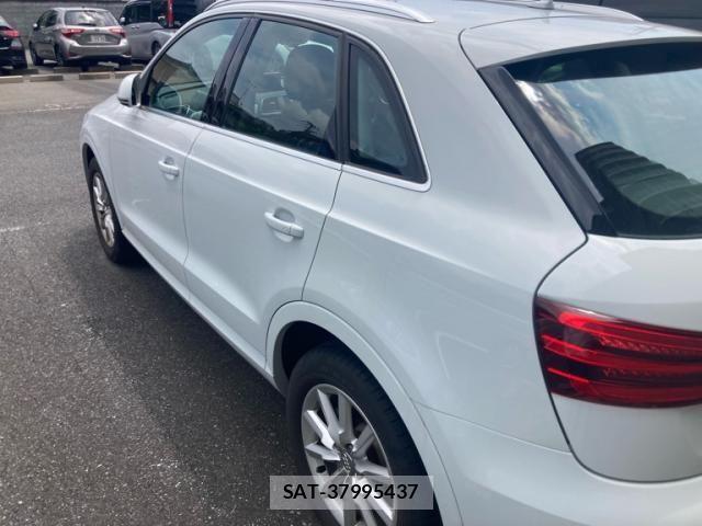 Audi Q3 2013-09 8334941-10