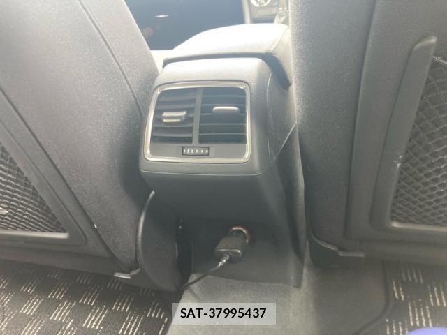 Audi Q3 2013-09 8334941-26