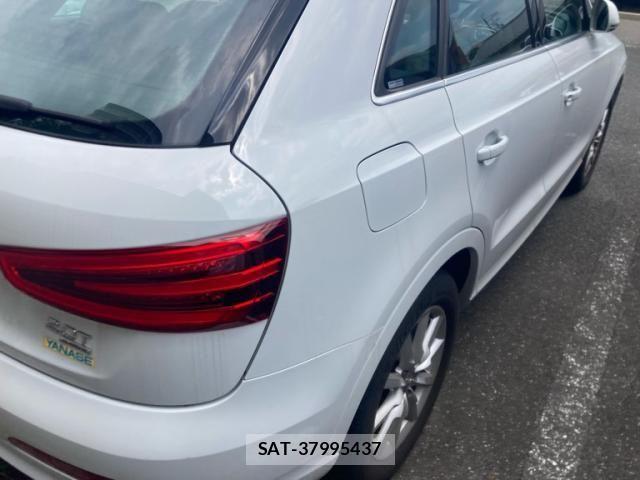 Audi Q3 2013-09 8334941-7