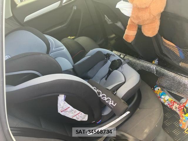 Audi Q3 2015-06 8364827-14