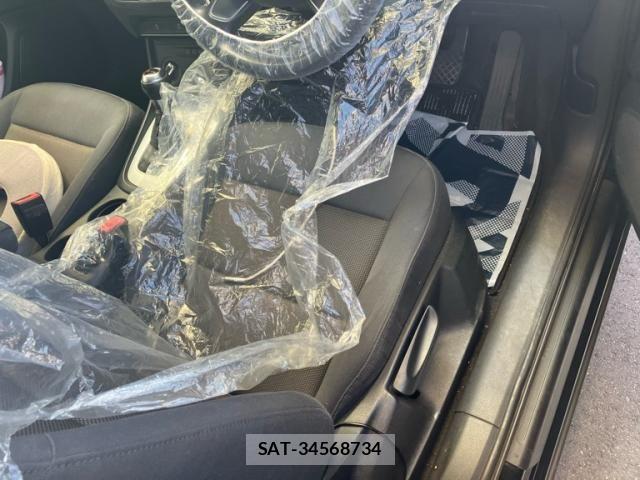 Audi Q3 2015-06 8364827-17