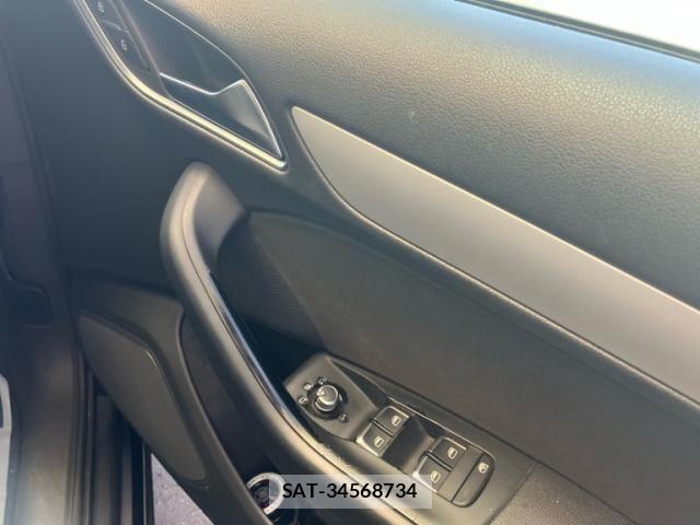 Audi Q3 2015-06 8364827-18