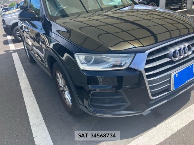Audi Q3 2015-06 8364827-3