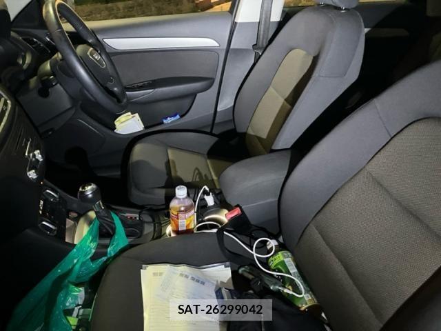 Audi Q3 2013-02 8364828-10