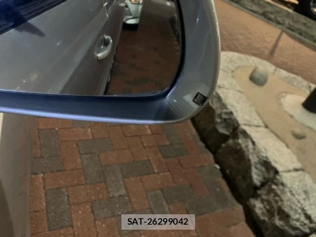 Audi Q3 2013-02 8364828-23