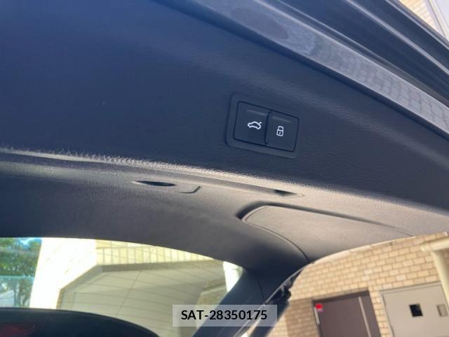 Audi Q3 2023-09 8364824-11