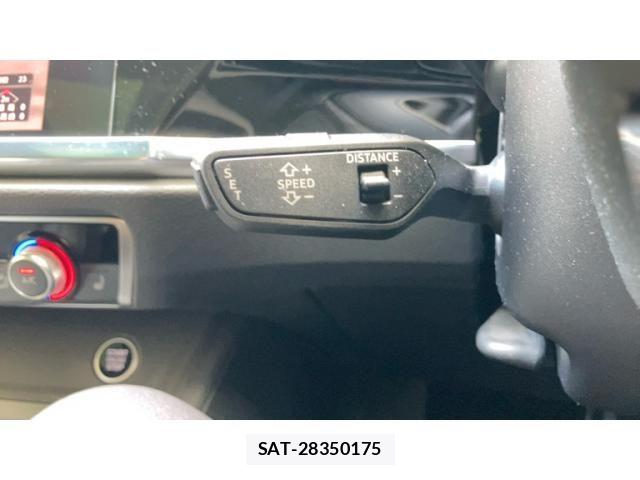 Audi Q3 2023-09 8364824-23