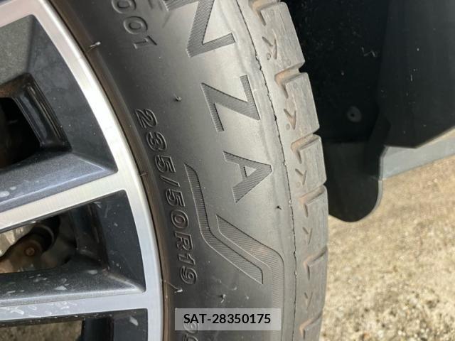 Audi Q3 2023-09 8364824-6