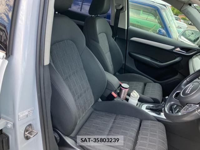 Audi Q3 2017-03 8364826-11
