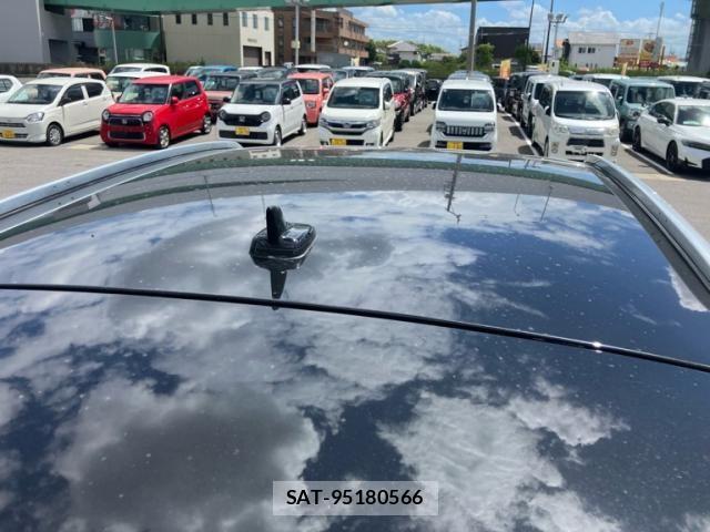 Audi Q3 2020-10 8364825-4