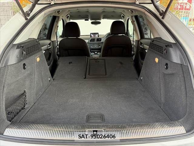 Audi Q3 2012-08 8411292-20