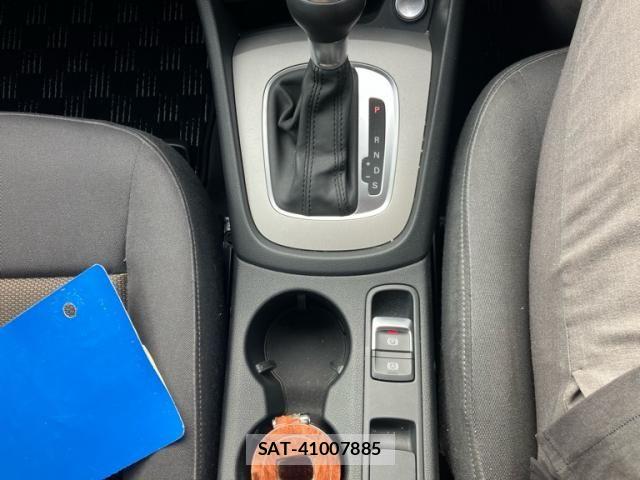 Audi Q3 2014-01 8411286-21