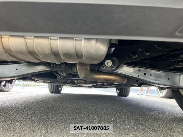 Audi Q3 2014-01 8411286-7